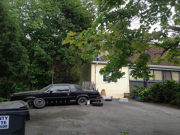 2nd image of 15 Birchwood Dr