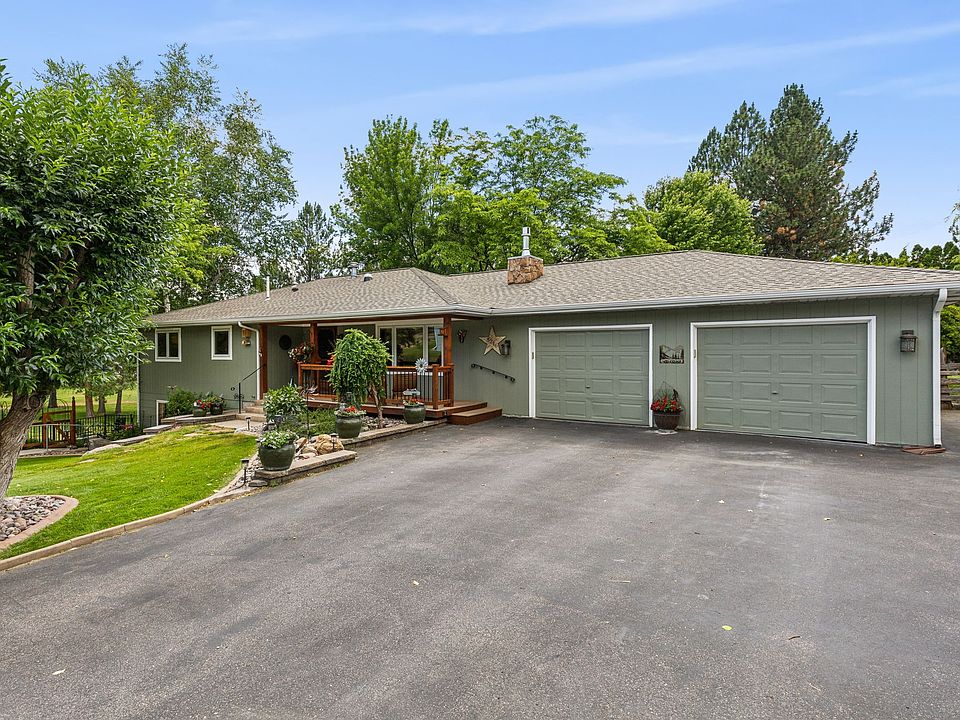 1st image of 3216 Paul Ln