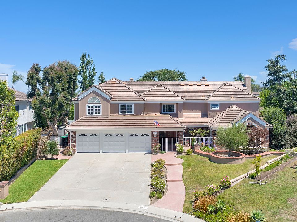 1st image of 24961 Sandridge Cir