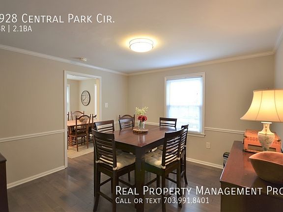 4th image of 7928 Central Park Cir