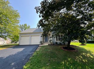 46525 Hollymead Pl, Sterling, VA