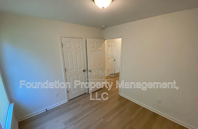 3966 Battlefield Dr — Photo 11