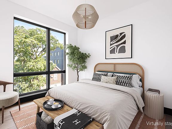 3rd image of 785 E 34th St APT 1C