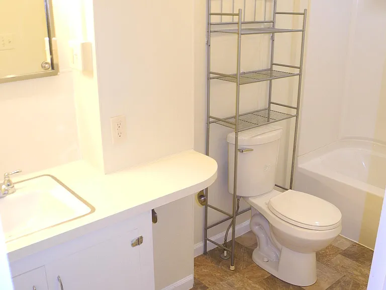 21006 Jefferson Blvd #A — Photo 13
