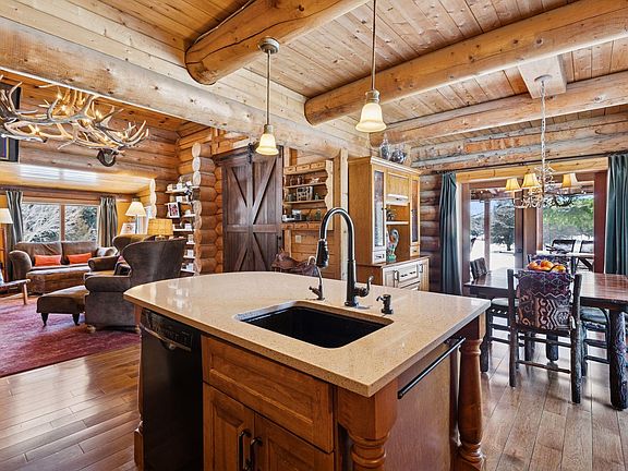 4th image of 7275 W 190th St