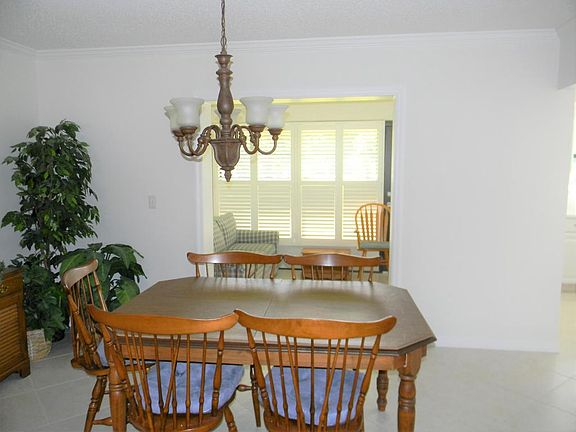 4th image of 4610 Rosewood Tree Ct APT A