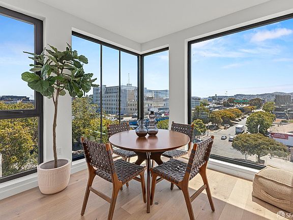 5th image of 988 Harrison St #607