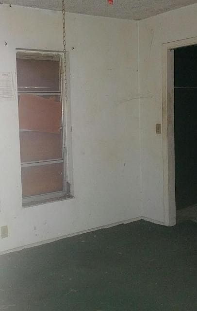 1st image of 2351 Mango Ave