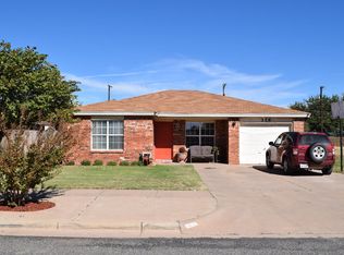 316 80th St, Lubbock, TX 79404