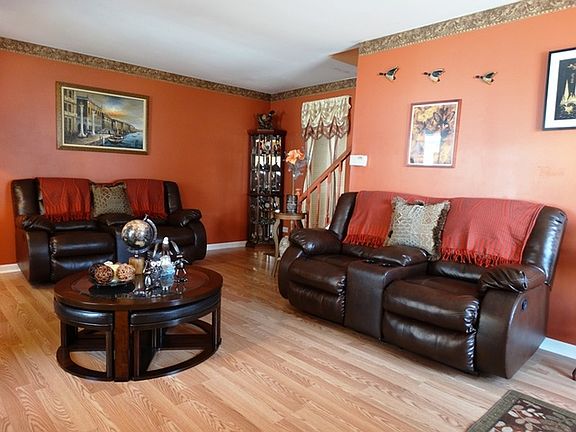 3rd image of 508 Palace Ct #508