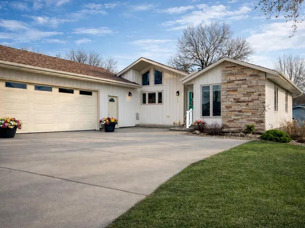 604 West First Street, Monona, IA 52159