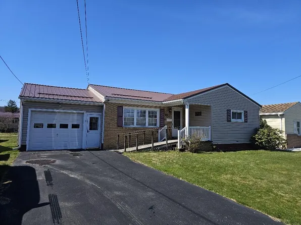 411 Sheridan Dr, Clearfield, PA 16830