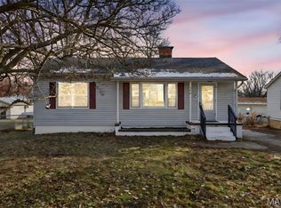 360 Harris St, Troy, MO 63379