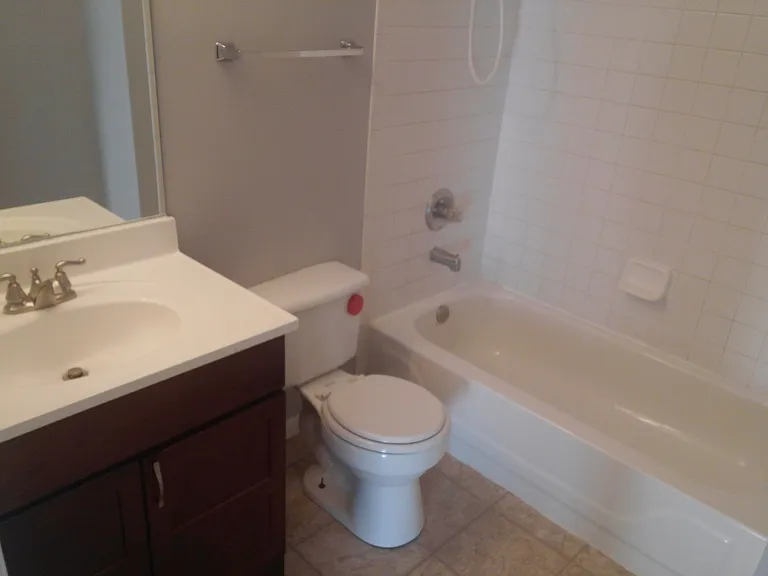 2513 Stonybrook Dr — Photo 15