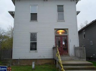 218-220 5th St, Elyria, OH 44035