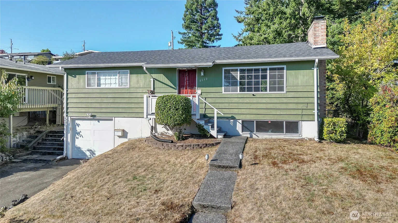 4640 N Bristol Street photo 1