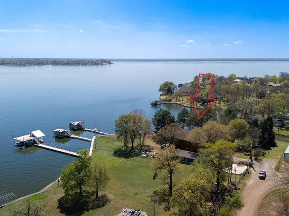 229 Esquire Estates Rd, Mabank, TX 75156