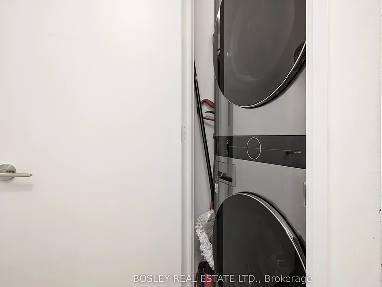 25 Cole St #317 — Photo 26