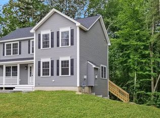 150 Hemlock Dr, Ayer, MA 01432