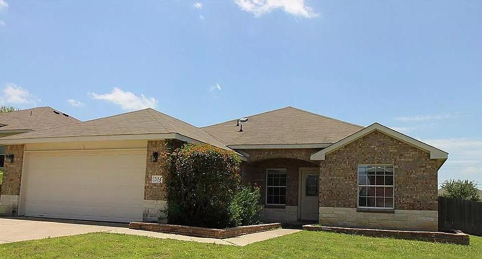 1st image of 204 Ponderosa Dr