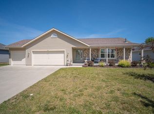 1225 Daisy Dr, West Bend, WI 53090