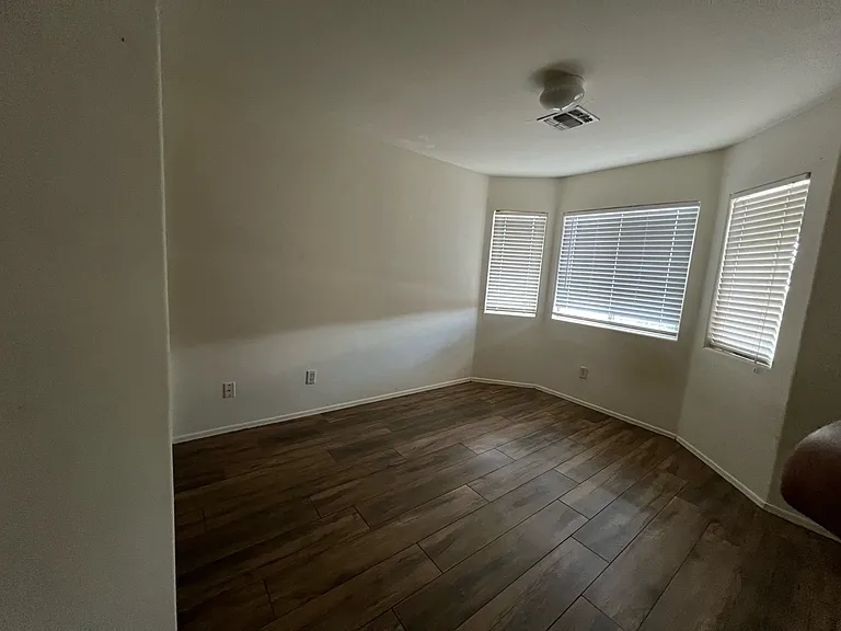 Bedroom #1