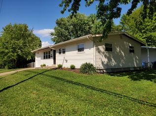 2410 Patterson Rd, Florissant, MO 63031