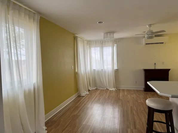 3639 1/2 N York St, Denver, CO 80205