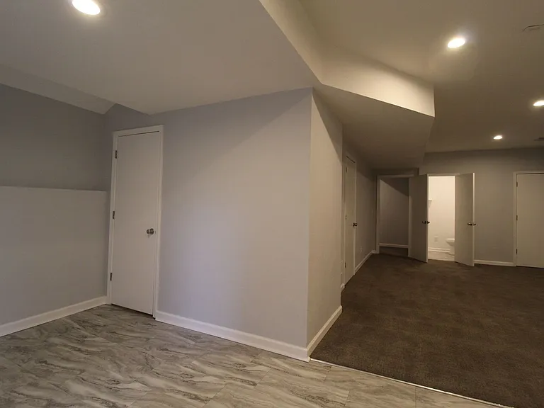 3733 Thompson Cir — Photo 27