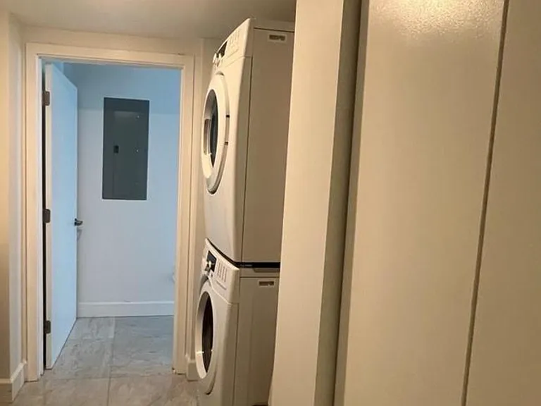6700 Indian Creek Dr #711 — Photo 10