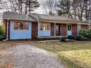 8 Southwicke Pl, Arden, NC 28704