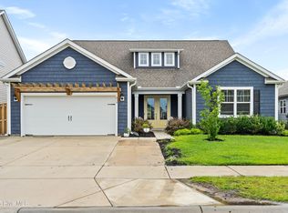 418 Edgewater Way, Surf City, NC 28445