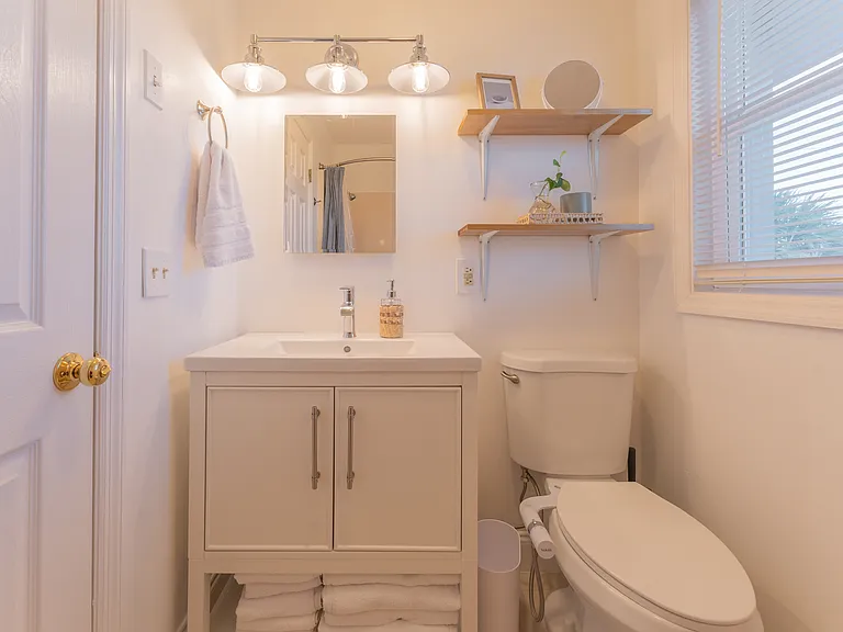 1409 Southard Ave — Photo 23