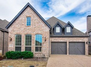 917 Royal Minister Dr, Lewisville, TX 75056