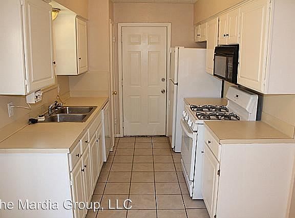 5th image of 738 E Oates Dr 738 E Oates Dr