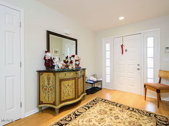 3rd image of 6349 Thornhills Ct SE #42