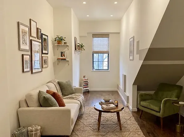 773 4th Ave APT 1R, Brooklyn, NY 11232