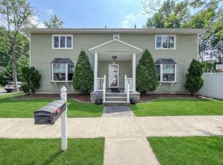 282 Billiou St, Staten Island, NY 10312