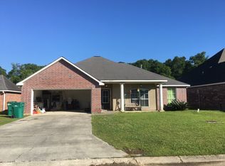 26517 Parkwood Dr, Denham Springs, LA 70726