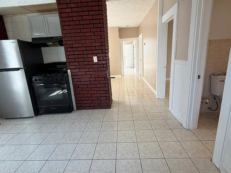 Kitchen to Living Room