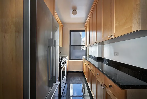 Rented by Compass | media 19