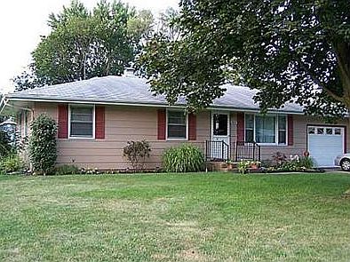 1st image of 19675 Dubois Ave