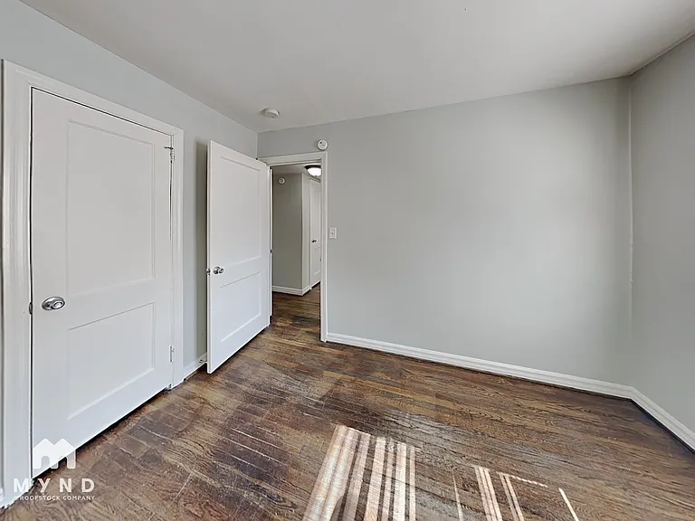 924 Parkway Dr — Photo 13