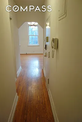 Rented by Compass | media 14