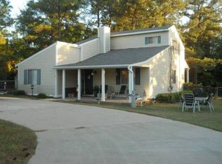 369 W Deer Track Dr, Wetumpka, AL 36093
