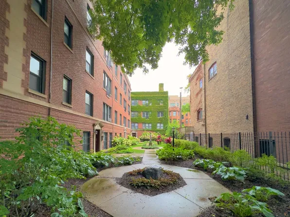 1364 E 52nd St, Chicago, IL