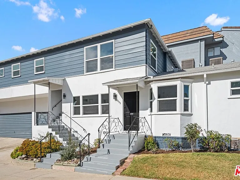 1645 Selby Ave — Photo 16