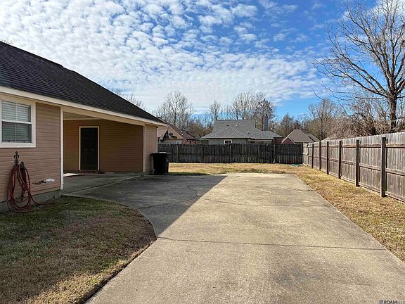 3rd image of 9456 Crandon Dr