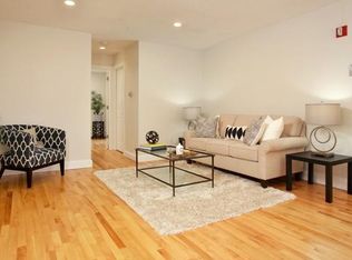 39 Salutation St APT 3B, Boston, MA 02109