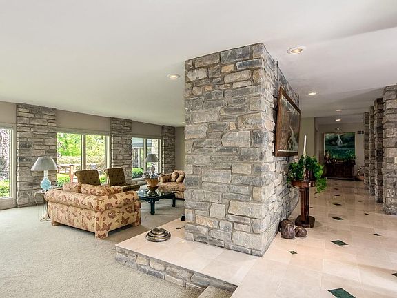 4th image of 6000 Whittingham Dr